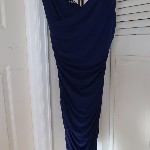 EXPRESS flattering blue ruched dress - Picture 1 of 3